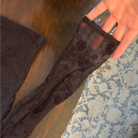 Abercrombie & Fitch Bra Free Off the Shoulder Long Sleeve Top - Picture 5 of 6